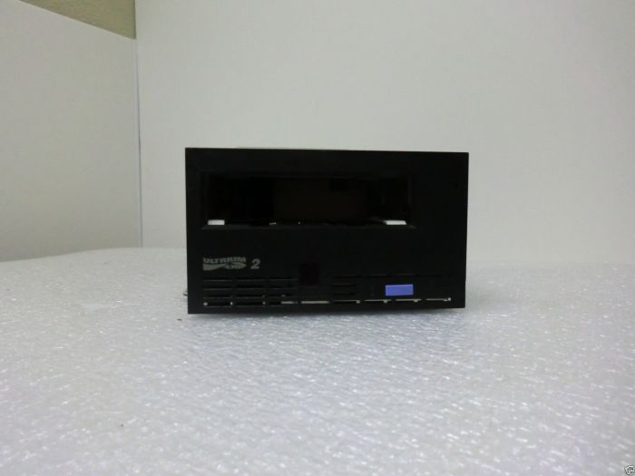 19p6131.jpg 19P6131 | IBM LTO Ultrium 2 Tape Drive - 200GB (Native)/400GB (Compressed) - SCSIInternal - Image 1