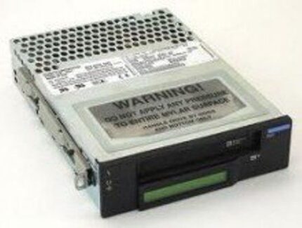 28L1654 | IBM Mammoth-1 Tape Drive - 20GB (Native)/50GB (Compressed) - SCSIInternal