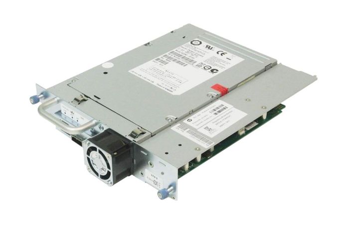 bl540b.jpg BL540B | HPE 1.5B (Native) / 3TB (Compressed) LTO-5 HH SAS 6Gb/s Internal Tape Drive - Image 1