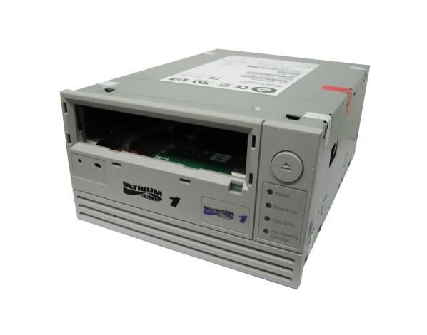 c7369a.jpg C7369A | HP 100/200GB LTO1 Ultrium 230 SCSI LVD Single Ended 68-Pin 5.25-inch Internal Tape Drive - Image 1