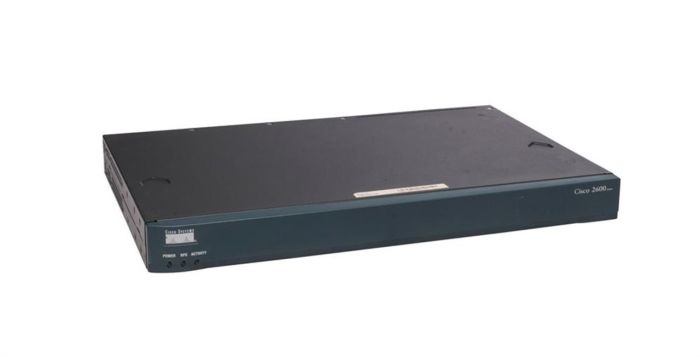 cisco2621xm.jpg CISCO2621XM | Cisco 2621XM dual 10/100 Fast Ethernet Router WithIOS IP Switch 30KPPS - Image 1