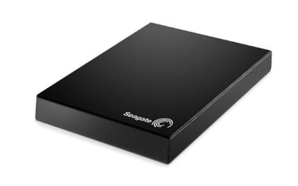 STBX750200 | Seagate Expansion 750GB USB 3.0 2.5-inch External Hard Drive